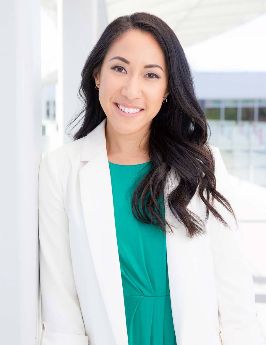 Corporate headshot photographer Las Vegas woman white blazer